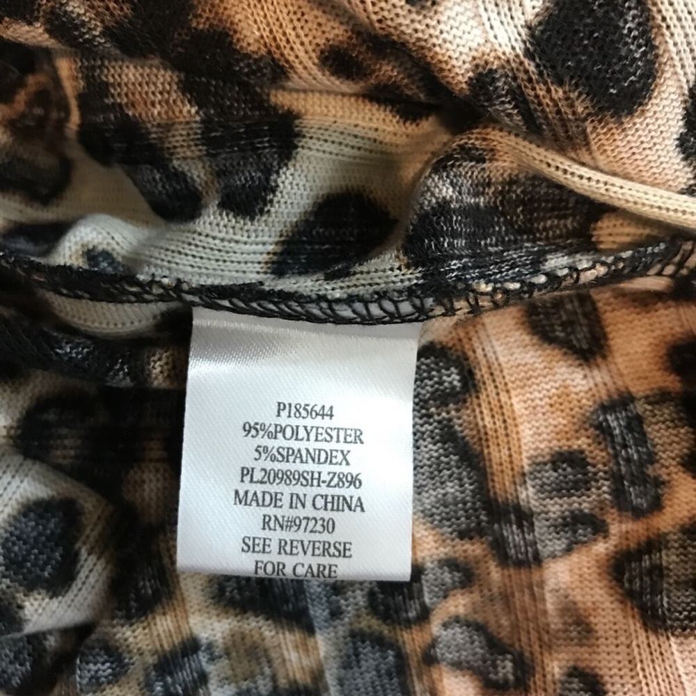 Absolutely Famous animal print open front - womens - Picture 4 of 5